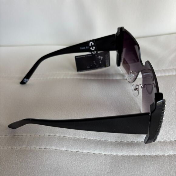 True Religion Square Shield Sunglasses Black Rhinestone Trim 100% UV Protection